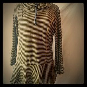 Lur mustard/charcoal striped hoodie-sz S